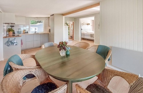 Harlosa House | Awesome home in Harlösa with lake view
