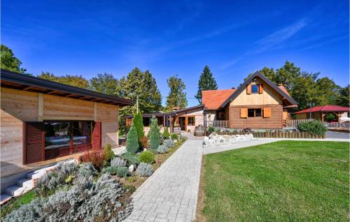 Lekenik House | Awesome Home In Brezane Lekenicke