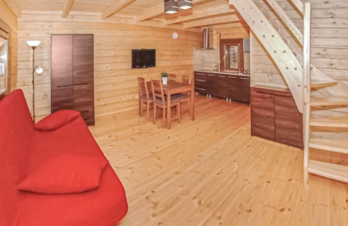 Jaroslawiec House | Awesome home in Jaroslawiec with WiFi