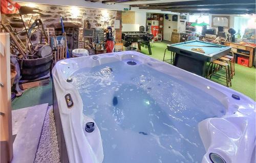 Margerie-Chantagret House | Awesome Home In Margerie-Chantagret