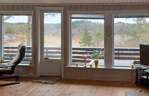 Oyslebo House | Awesome home in Marnardal with kitchen