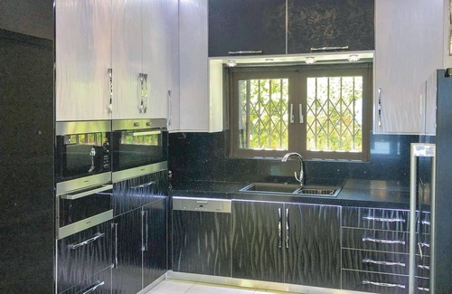 Egira House | Awesome home in Petalou, Korinthias