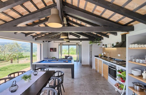Tupljak House | Awesome home in Podpican