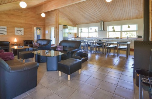 Lihme House | Awesome home in Spøttrup with sauna