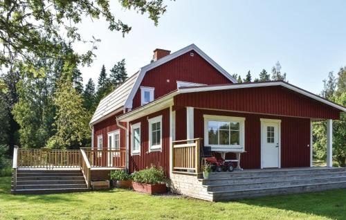 Odeshog Municipality House | Awesome Home In Tranås With Sauna