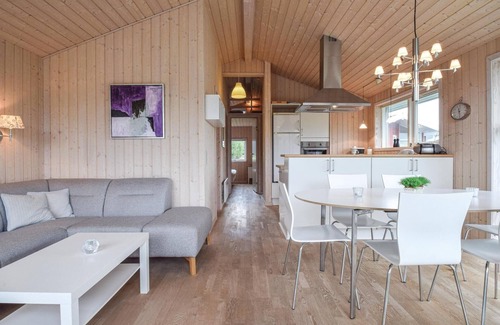 Dageløkke House | Awesome home in Tranekær with lake view