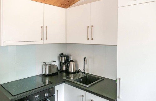 Garden House | Awesome (sta)caravan in Lohmen am See