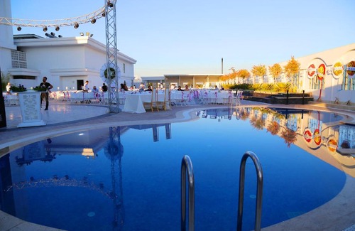 Efeler Hotel | AYMİRA HOTEL & SPA