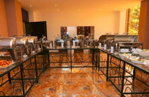 Divulapitiya Hotel | Ayowa Grand Hotel