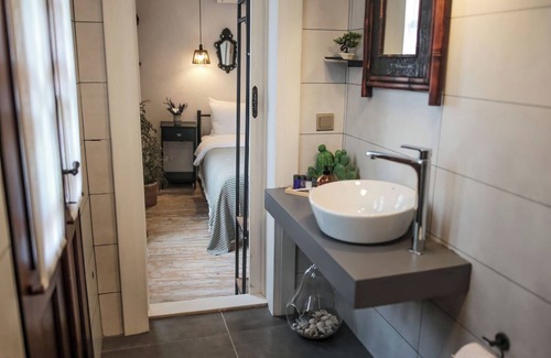 Ayvalik City Center Hotel | Ayvalık Palacitta Guesthouse