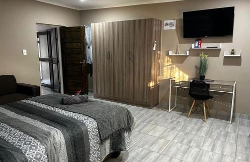 Northam Bed & Breakfast | Azalea Accommodation