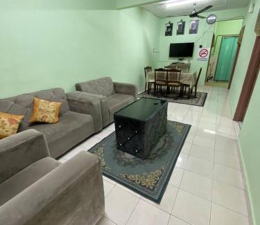 Gemencheh Resort | Aziz homestay