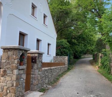 Szentbekkalla Apartment | Búzavirág Apartman