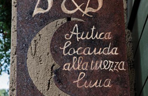 Lonato del Garda Bed & Breakfast | B&B Alla Mezza Luna