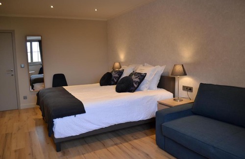 Zedelgem Bed & Breakfast | B&B Allegambe's Goed
