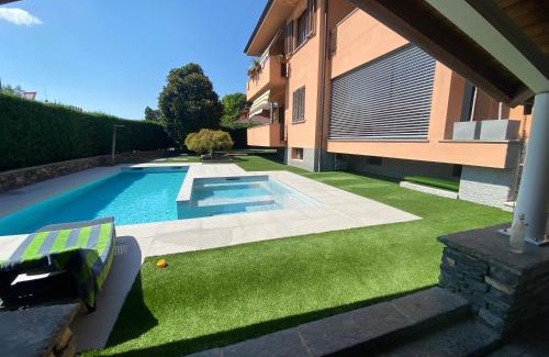 Longone al Segrino Bed & Breakfast | B&B ARCOBALENO