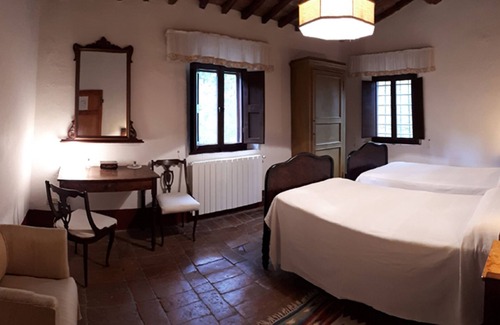 Lorenzana Bed & Breakfast | B&B Casa Divina - PISA -TOSCANY - NATURE YOGA Plant based - GENTLE ROOM