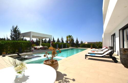 Afrate Haissoun Bed & Breakfast | B&B détente avec petit déjeuner et piscine