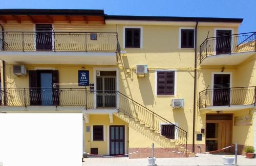 Santa Maria del Cedro Apartment | B&B da Giovanna Dimora del Turista