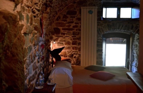 Apricale Bed & Breakfast | B&B Da Marta: Deluxe Double Room with Balcony