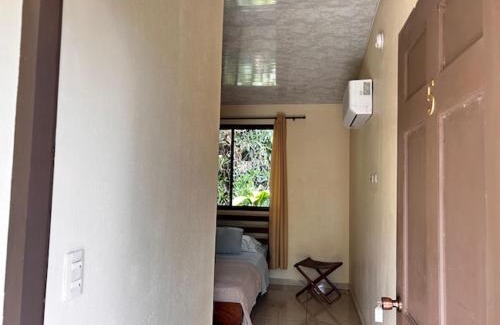 San Jose Bed & Breakfast | B&B Garden Grecia