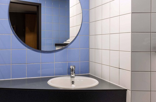 Lautzenhausen Hotel | B&B Hotel Frankfurt-Hahn Airport
