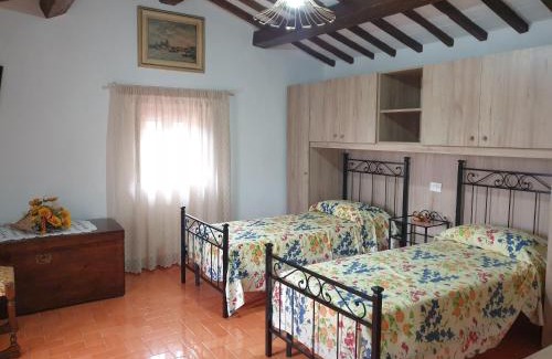 San Pietro a Cegliolo Bed & Breakfast | B&B Il Mandorlo