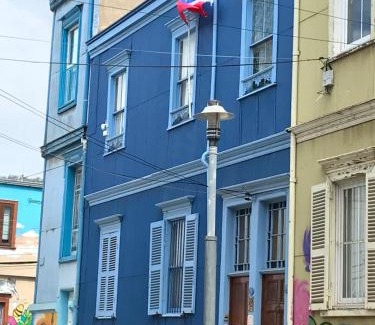 Cerro Alegre Bed & Breakfast | B&B La Nona