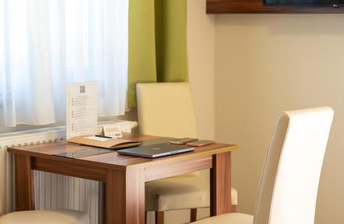 Mosonmagyarovar Apartment | B&B Lajta Park