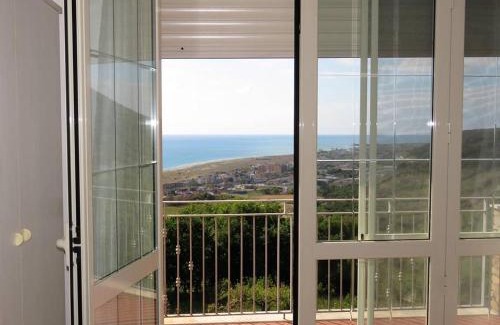 Falerna Bed & Breakfast | B&B Le Rose del Tirreno