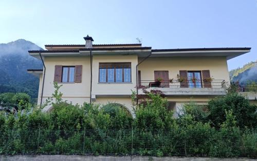 Crone House | B&B le rose