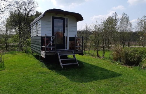 Winterswijk - Meddo Bed & Breakfast | B&B Pipowagen "het Wellnesst" op Wellness Camping en B&B Stoltenborg