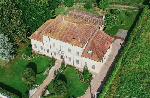 Luzzara Bed & Breakfast | B&B Residence il Ciliegio , Via Villa Superiore 93 Luzzara