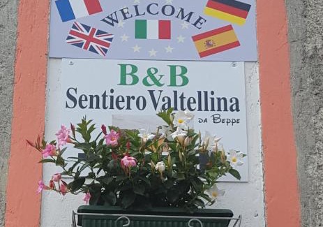 Castello dell'Acqua Apartment | B & B SENTIERO VALTELLINA