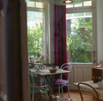 Sint-Amandsberg Bed & Breakfast | B&B Villa Emma