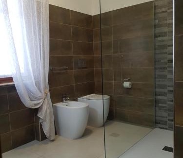 Casnate Con Bernate Bed & Breakfast | B&B Villa Mirella