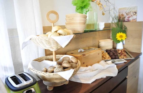Drobollach am Faakersee House | B Double room, balcony and lake view - Biohof Naturzeit Faaker See