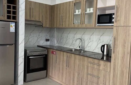 Beau Vallon Hotel | B Holiday Apartments