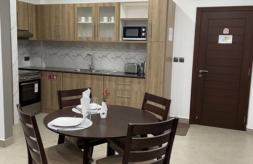 Beau Vallon Hotel | B Holiday Apartments