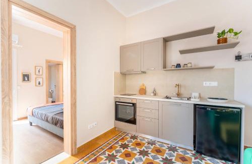 Piraeus Apartment | B2 Porto Living
