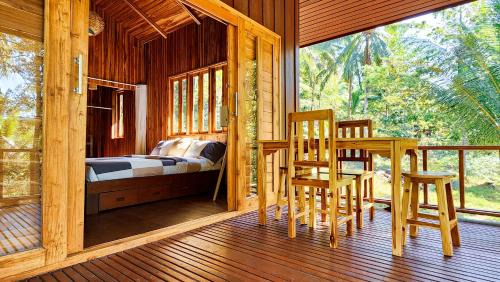 Chaloklum Ski Chalet | Baan Bhuwann Forest Chalet
