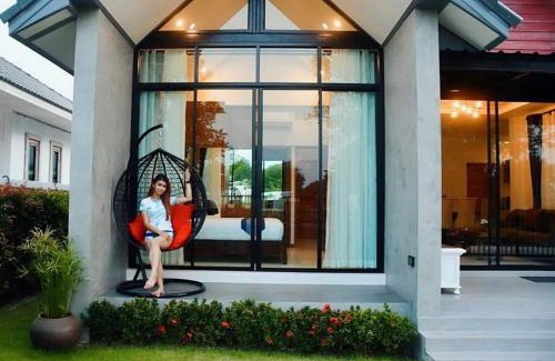 Buriram House | BAAN DALAH POOL VILLA