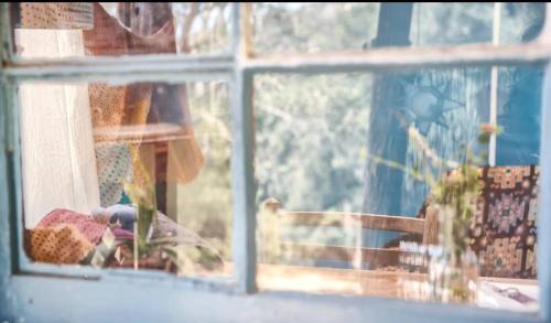 Topanga Ski Chalet | Backpacker's Dream with detached bathroom, private trails and creek!