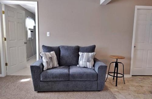 Ruffin House | Backwoods Guesthouse Near VIR