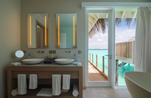 Maagau Island Resort | Baglioni Resort Maldives Luxury All Inclusive - LHW
