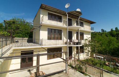 Tsqaltubo House | Bagrat Guest House