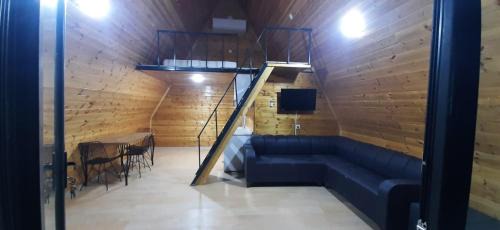 Aksu House | Bahçearası Bungalov