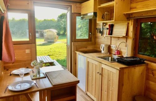 La Chapelle-Cecelin House | Baie Normandie Cottage Tiny House,40min Mt St Michel 30min Mer Draps Serviettes