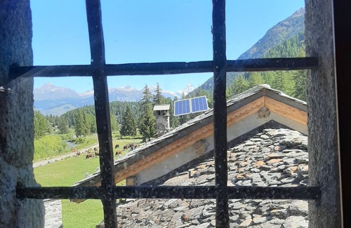 Fenis Cabin | Baita di Montagna per gli Amanti Della Natura e Della Tranquillità
