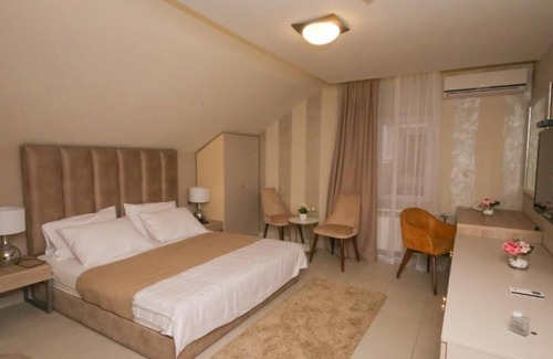 Rakovica Hotel | Bajadera Lux